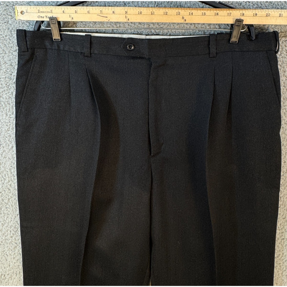 Haggar Cool Right Performance Flex Mens Black Pants 38x29 Classic Fit - Picture 12 of 16